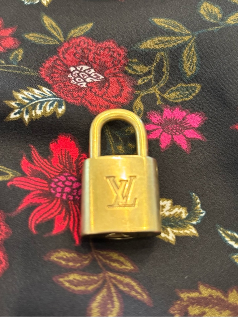 Louis Vuitton Gold Key Holder AUTHENTIC